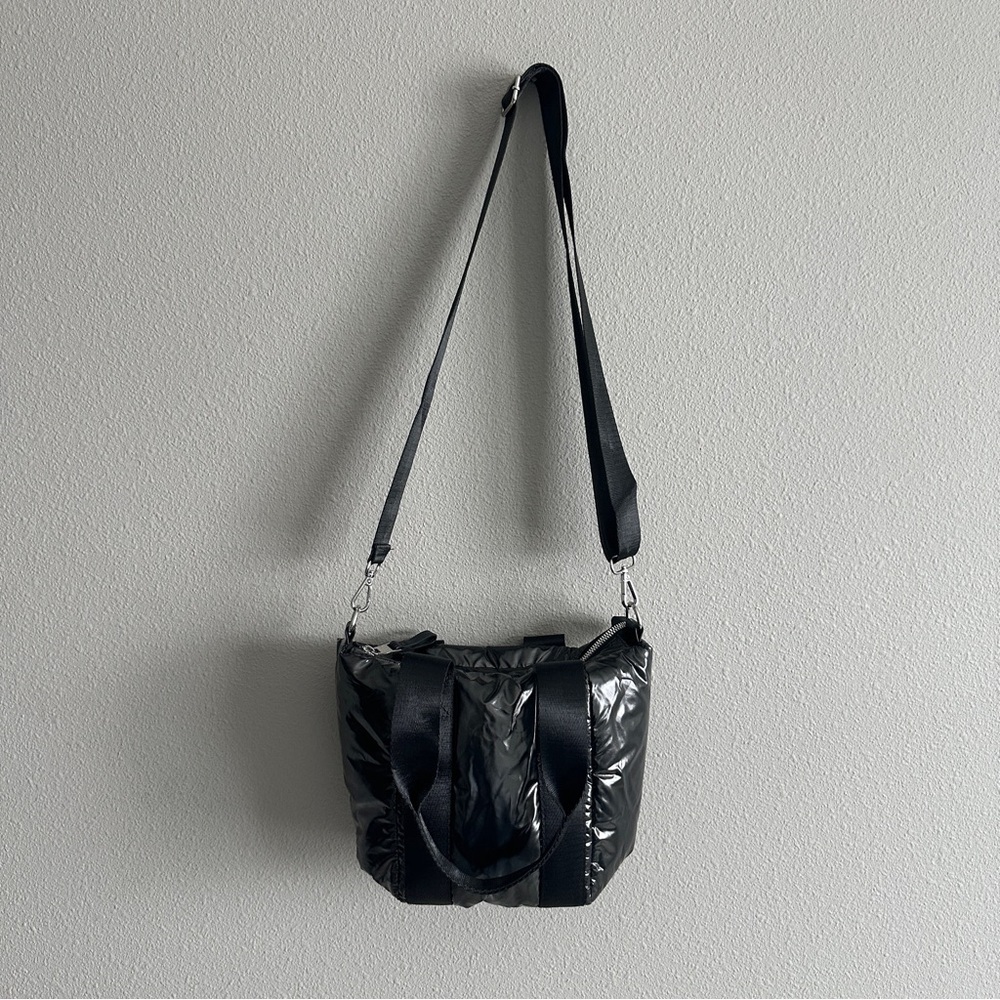 Isaac Mizrahi Black Metallic Puff Tote